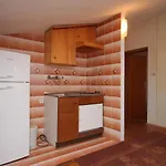 Family Friendly Apartments With A Swimming Pool Jadreski, Pula - 7292 Apartment *