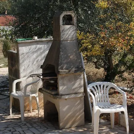 Apartament Family Friendly With A Swimming Pool Jadreski, - 7292 Pula